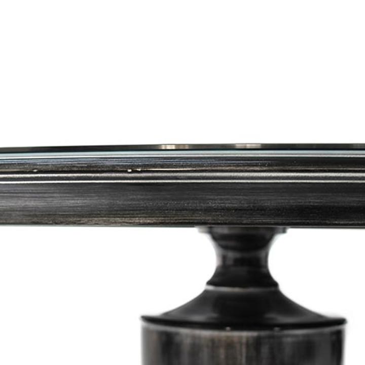 624 classic style round wood table biscotus4