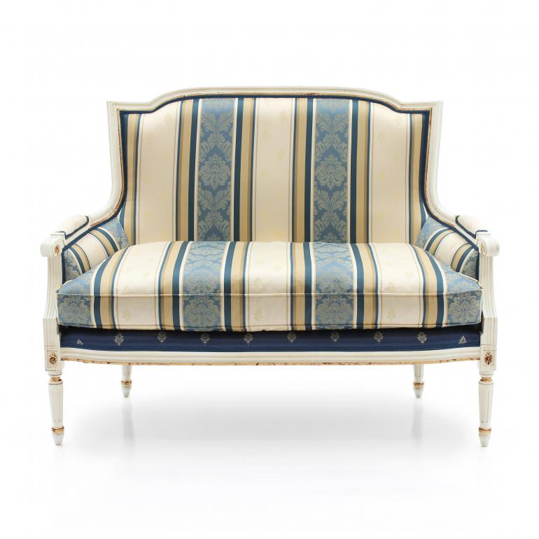 7000 classic style wood sofa victoria2