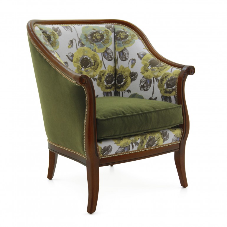 8526 classic style wood armchair sara