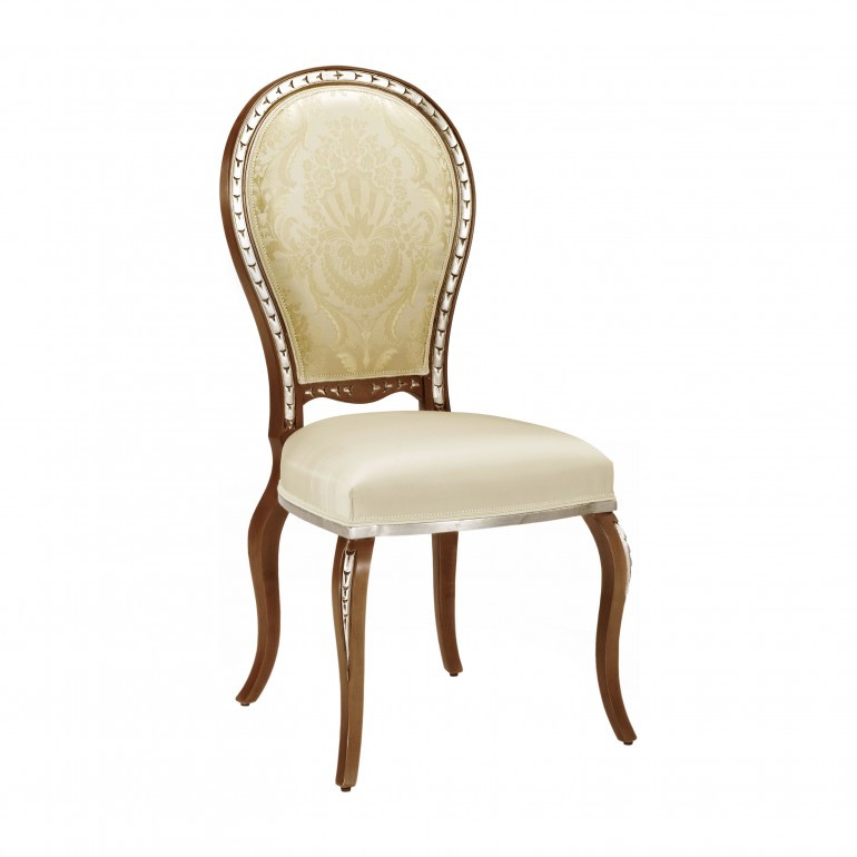Classic italian chair Claudia by Sevensedie - solid beech wood frame - Padded back - Polished in light walnut finish with silver leaf details - Upholstery in beige fabric
