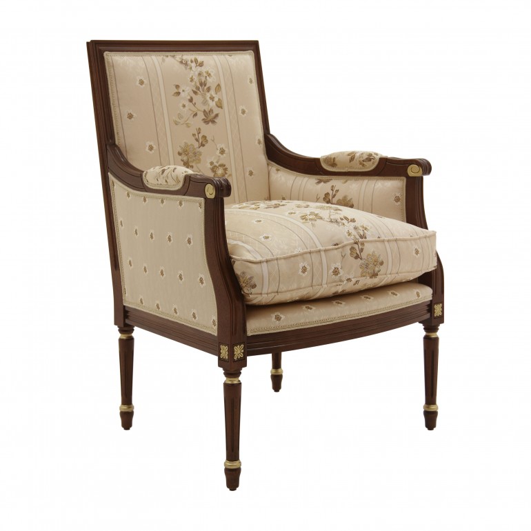 italian classic armchair luigi 2689